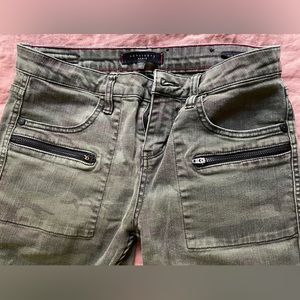 Sanctuary Camo Jeans with zipper details on pockets